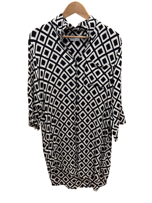 Kleid Schwarz und Weiß Muster S / M- Kaffe